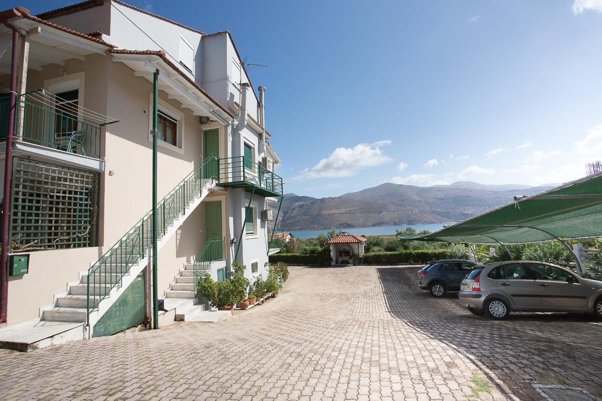 Aparthotel Panorama Lixouri Esterno foto