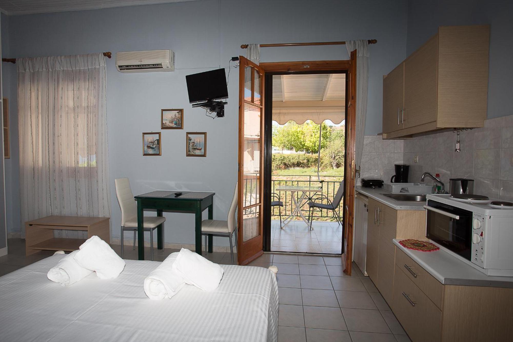 Aparthotel Panorama Lixouri Esterno foto