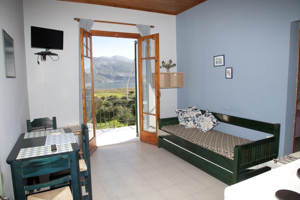 Aparthotel Panorama Lixouri Esterno foto