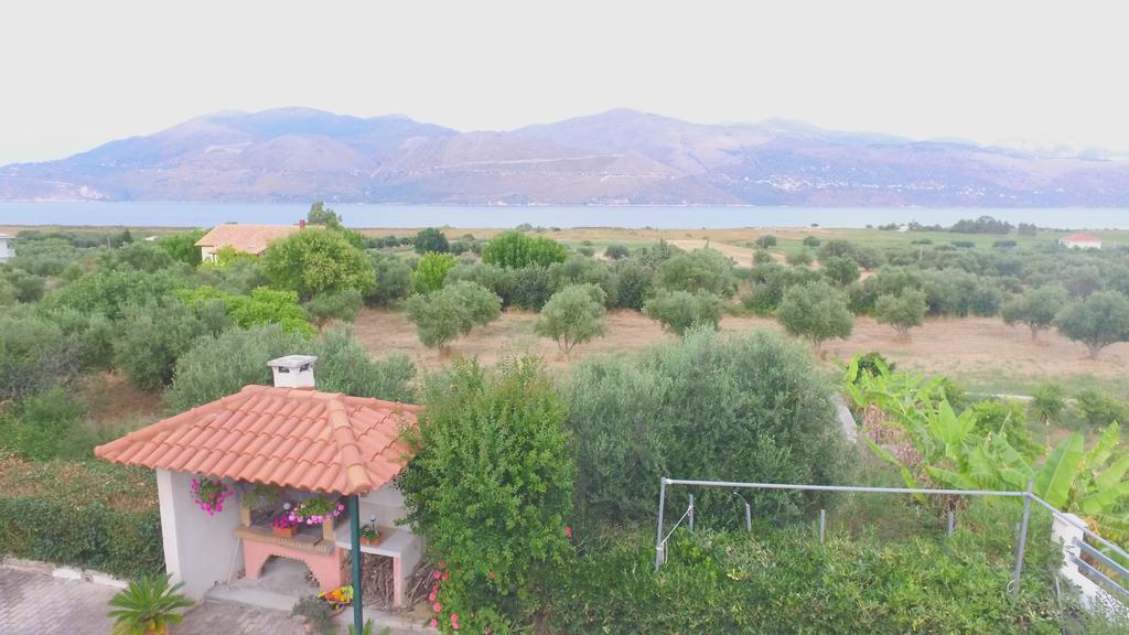Aparthotel Panorama Lixouri Esterno foto